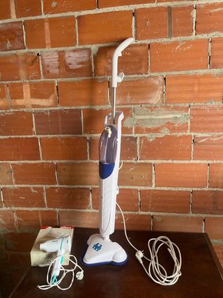 Aspiradora Vertical y Secador Ufesa