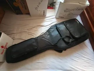 Guitarra Eléctrica Jackson Negra