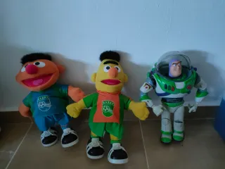 Lote Juguetes Infantiles: Buzz Lightyear y más