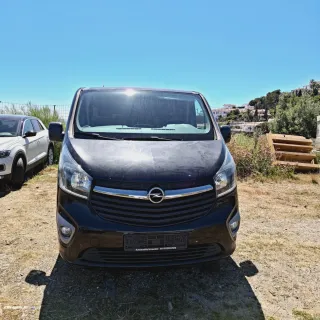 Opel Vivaro 2015