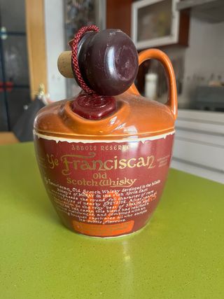 Botella cerámica Ye Franciscan Old Scotch Whisky