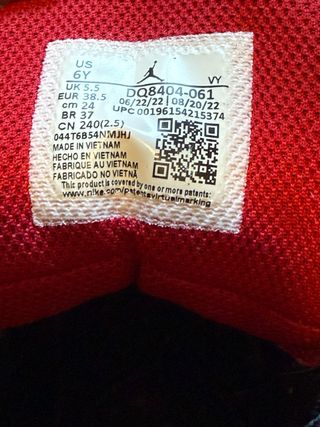 Zapatillas Jordan Flight Negras y Rojas