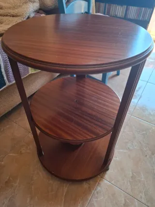 Mesita auxiliar retro de madera