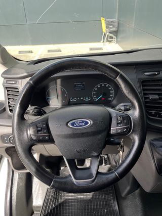 Ford Transit 2021