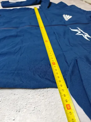 Cortavientos técnico Adidas azul