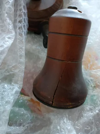 Lámpara de techo de madera y metal