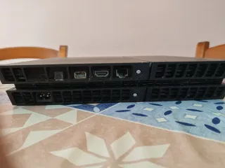 PlayStation 4 Fat Nera