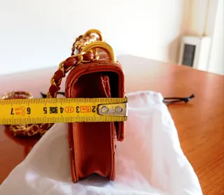 Borsetta trapuntata con tracolla Label Rose