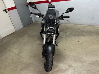 Honda CB300R Negra/Gris