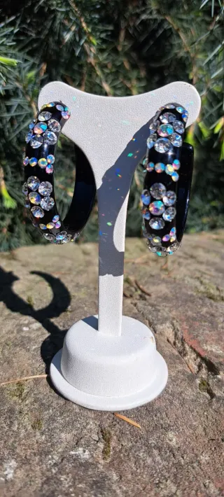 Orecchini cerchio vintage neri con strass