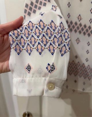 Camisa GAP blanca estampada talla S