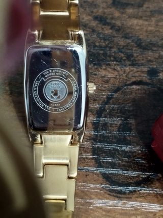 Reloj Time Force Mujer Dorado Elegante Fino
