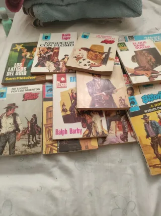 Novelas surtidas del oeste ! Choyo 15€