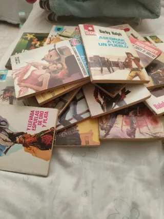 Novelas surtidas del oeste ! Choyo 15€