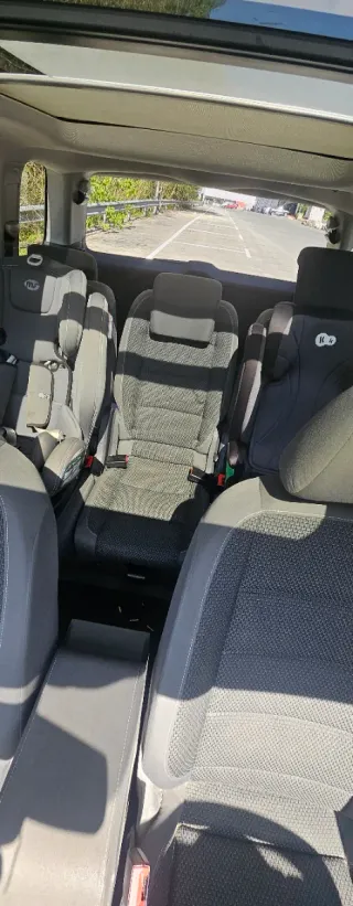 Volkswagen Touran 2012