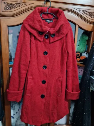 Chaqueta Vintage Roja Con Capucha