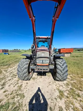 Tractor Kubota M128X