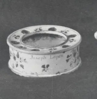 Lotto di fotografie di vecchie ceramiche