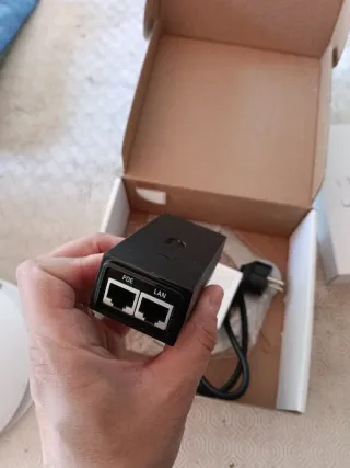 Ubiquiti UniFi AP LR Access Point