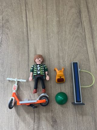 Playmobil Hipster con E-scooter 70873