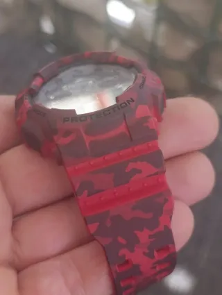 Casio G-Shock GA100CM Camouflage Rosso Nero