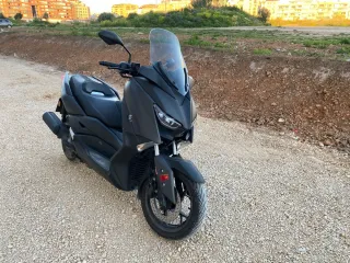 Yamaha XMAX 125 2018 Negra