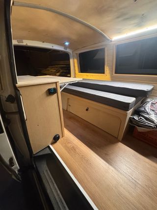 Camperización furgoneta a medida