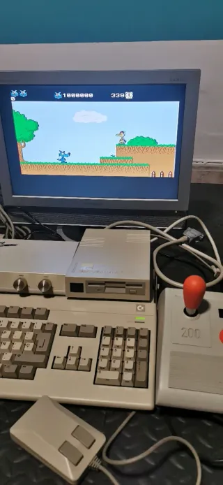 Commodore Amiga 500 con Accesorios