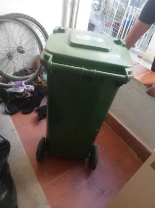 Contenedor verde