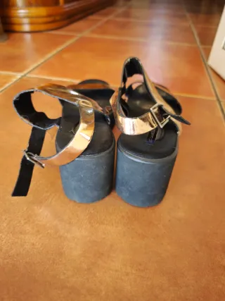 Sandalias cobre talla 38