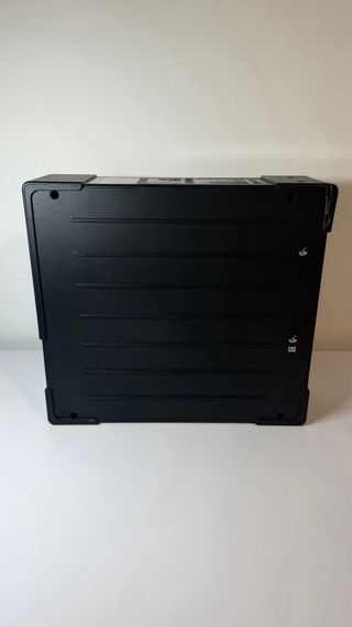 SAI Eaton Ellipse PRO 850 DIN LCD y AVR