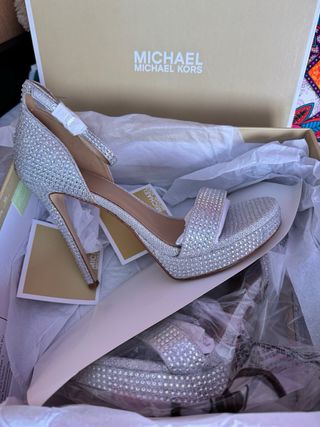 Sandalias Michael Kors Piel Pedrería Plata