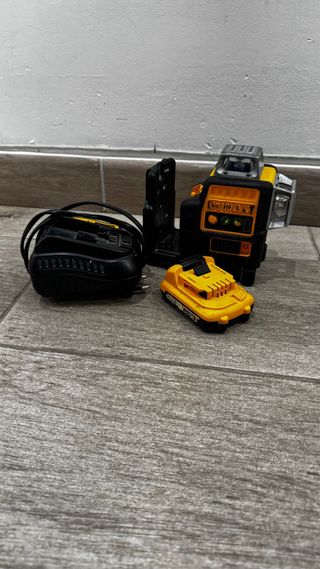 Nivel Láser DeWalt 360° Verde