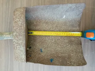 Vecchia pala per cereali