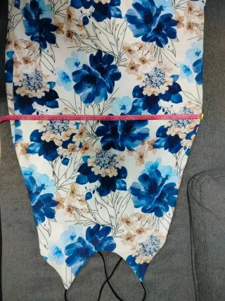 Vestido largo floral azul y blanco