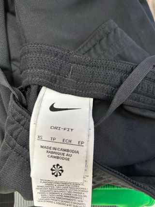 Pantalón chándal Nike negro