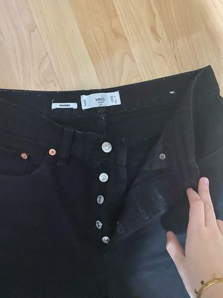 Pantalones Mango