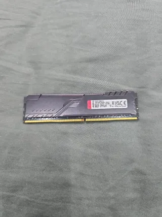 2x Kingston DDR4 8GB RAM 2133MHz