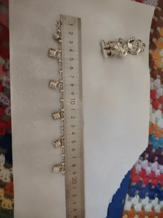 Pulsera de plata y Cascabel