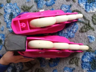 Pattini Oxelo bambina 30/32 con ginocchiere