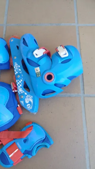 Patines en línea y protecciones infantiles