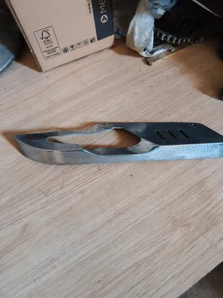 Cubre cadena Kymco Zing 125