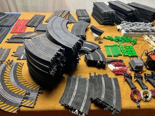 Pistas Scalextric, transformadores y mandos