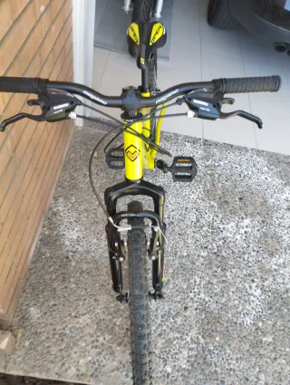 Bicicleta de Montaña Megamo Amarilla