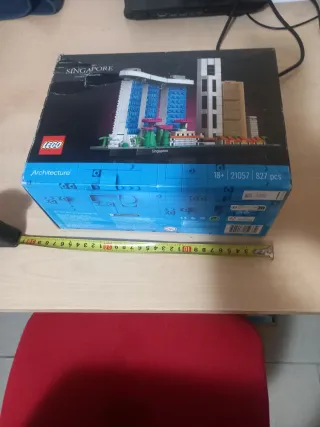 LEGO Architecture Singapore 21057
