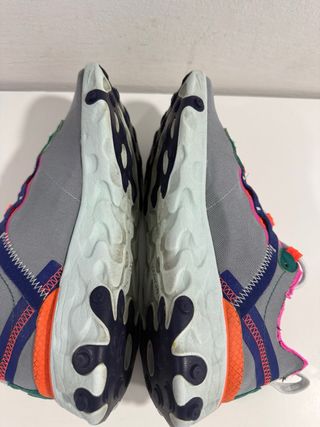 Zapatillas Nike Grises y Rosas