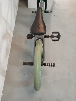 Bicicleta BMX JETA WOLFA