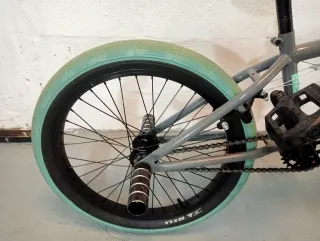 Bicicleta BMX JETA WOLFA
