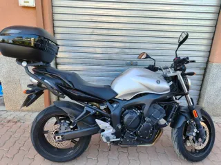 Yamaha FZR S2 Naked