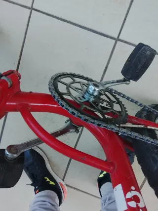 Bicicleta Clásica Roja 1980